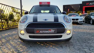 MINI 5 Portas 2015 - 9500 EUR, 259122 km - 259122km - foto 4 de 30