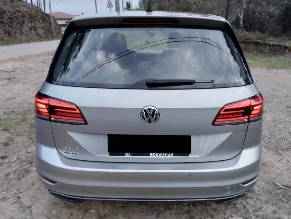 Volkswagen Golf 2019 - 14750 EUR, 150000 km - AUTO.MOTO.pt - 150000km - foto 6 de 30