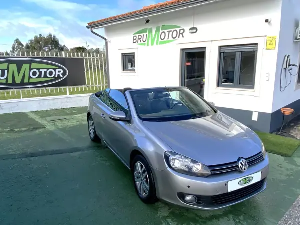 Volkswagen Golf Cabriolet 2012 - 12950 EUR, 155108 km - AUTO.MOTO.pt - 155108km - foto 11 de 13