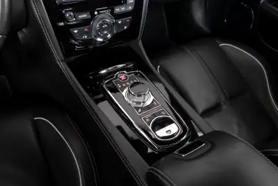Jaguar XK 2012 - 78500 EUR, 42980 km - AUTO.MOTO.pt - 42980km - foto 10 de 18