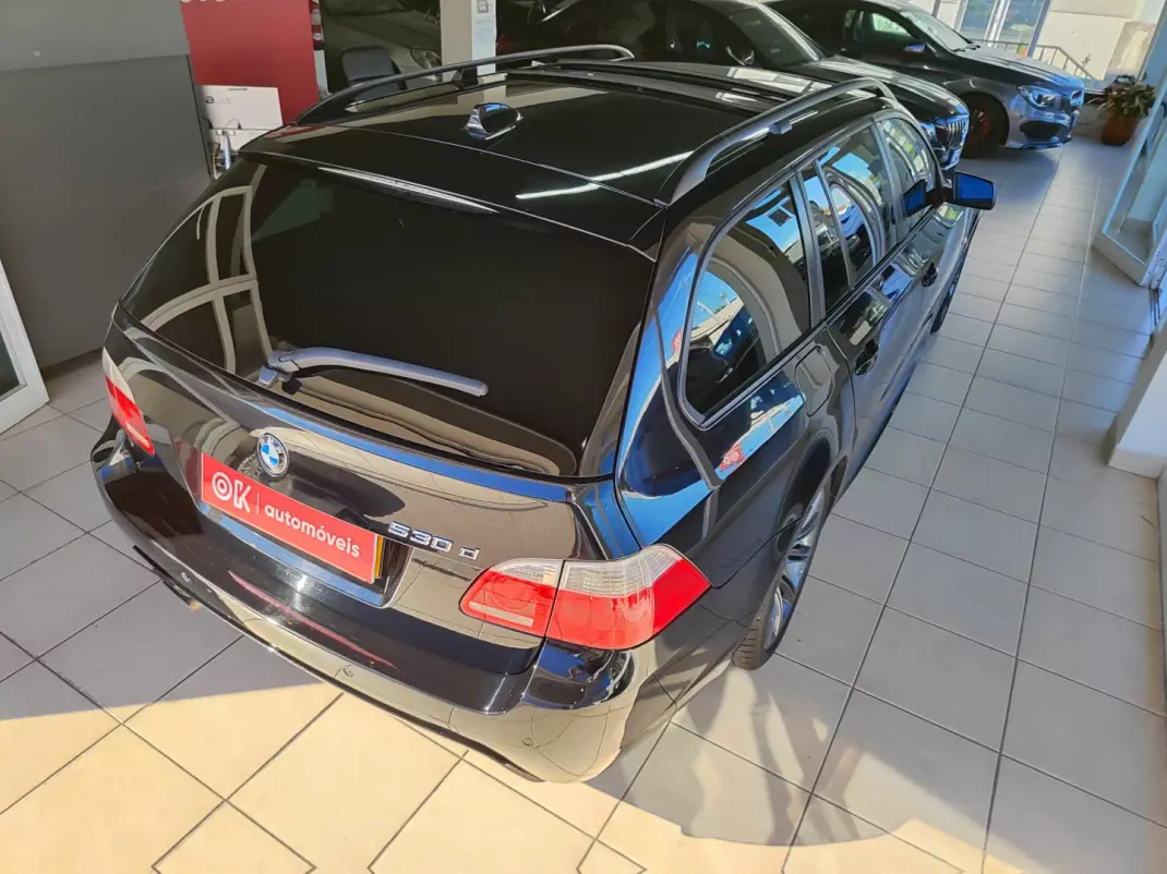 BMW 530 2006 - 11750 EUR, 297000 km - 297000km - foto 14 de 40