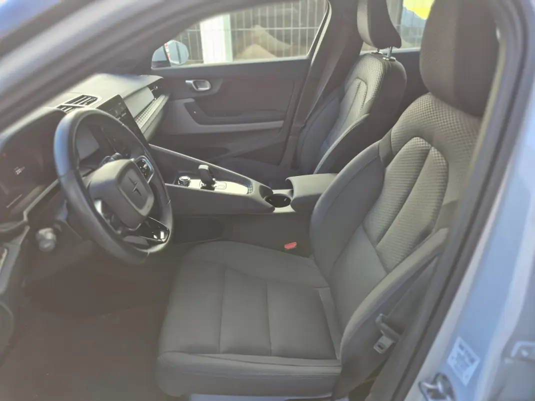 Polestar 2 2022 - 28750 EUR, 42000 km - 42000km - foto 37 de 57