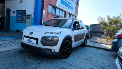 Citroën C4 Cactus 2015 - 9900 EUR, 175000 km - foto 5 de 17