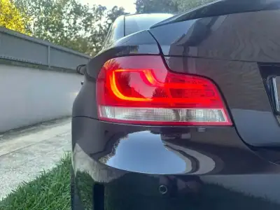 BMW 118 2012 - 16250 EUR, 172572 km - AUTO.MOTO.pt - 172572km - foto 10 de 60