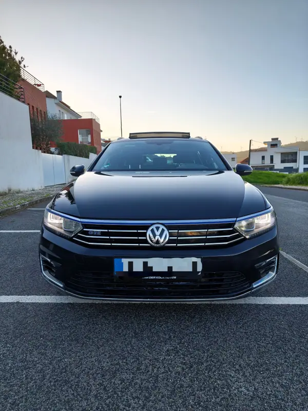 Volkswagen Passat Variant 1.4 TSI GTE Plug-in 2015 Hybrid Plug-In — 166 000 km · Lisbon Volkswagen Passat Variant 1.4 TSI GTE Plug-in 2015 Hybrid Plug-In