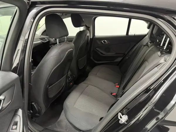 BMW 116 2020 - 19990 EUR, 120000 km - AUTO.MOTO.pt - 120000km - foto 19 de 26