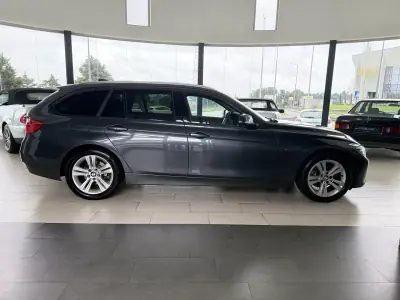 BMW 318 2015 - 13250 EUR, 255290 km - AUTO.MOTO.pt - 255290km - foto 27 de 27