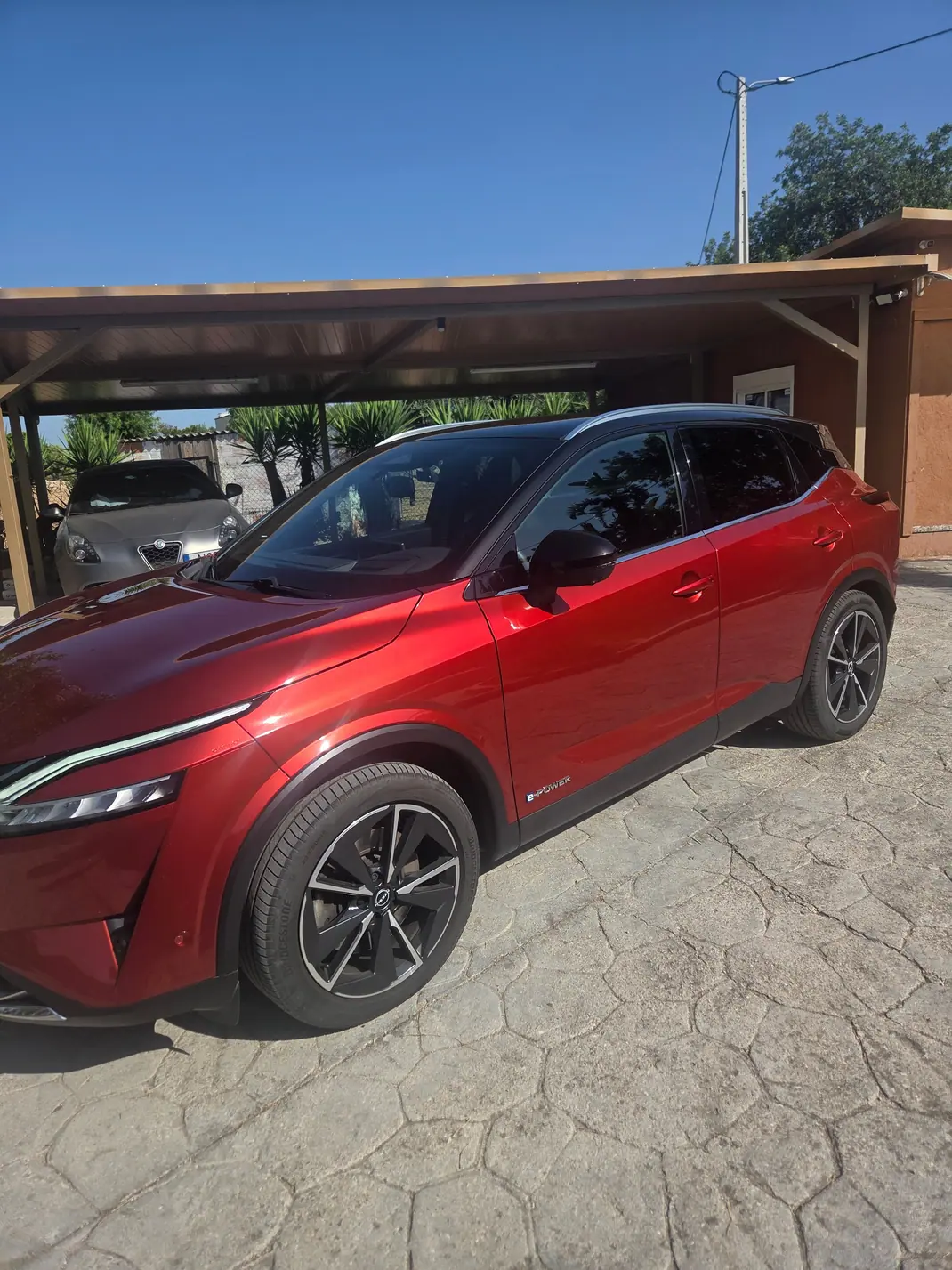 Nissan Qashqai 2023 - 23500 EUR, 96000 km - 96000km - foto 9 de 13