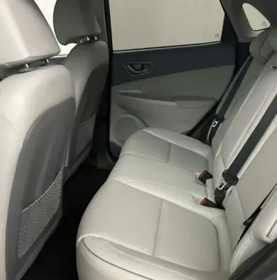 Hyundai Kauai 2020 - 19250 EUR, 57500 km - AUTO.MOTO.pt - 57500km - foto 4 de 6