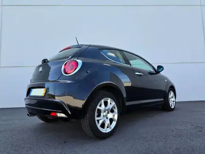 Alfa Romeo MiTo 2009 - 3750 EUR, 98428 km - AUTO.MOTO.pt - 98428km - foto 9 de 21