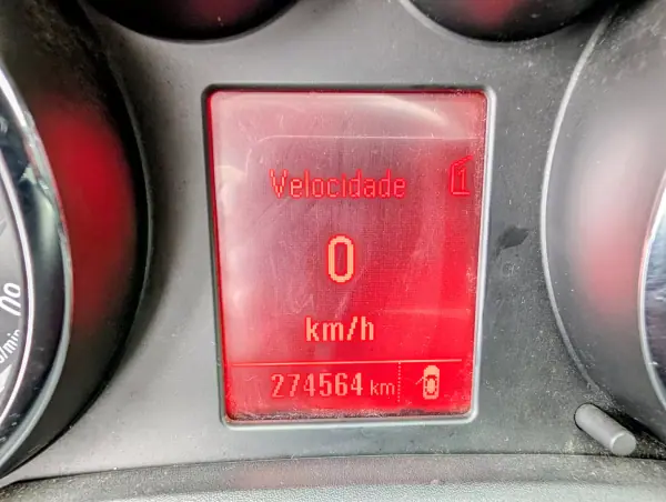 Opel Astra Sports Tourer 2012 - 3900 EUR, 274564 km - AUTO.MOTO.pt - 274564km - foto 19 de 19