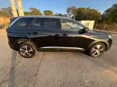 Peugeot 5008 2019 — foto 5 de 15