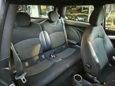 MINI Cooper 2008 - 8500 EUR, 180878 km - AUTO.MOTO.pt - 180878km - foto 20 de 27