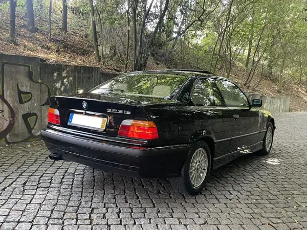 BMW 323 1998 - 19900 EUR, 160000 km - AUTO.MOTO.pt - 160000km - foto 51 de 68