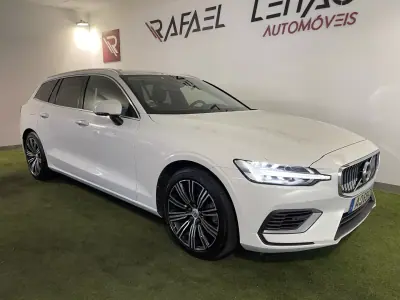 Volvo V60 2022 - 31900 EUR, 71000 km - AUTO.MOTO.pt - 71000km - foto 9 de 29