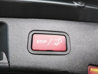 Mercedes-Benz E 250 2013 - 12950 EUR, 369000 km - AUTO.MOTO.pt - 369000km - foto 36 de 41