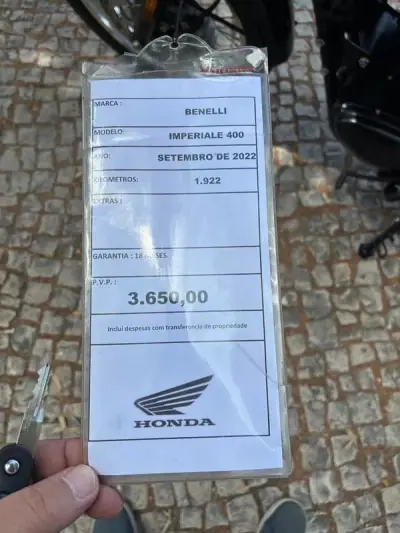 Benelli 302S 2022 - 3650 EUR, 1922 km - AUTO.MOTO.pt - 1922km - foto 4 de 12