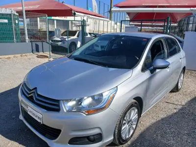 Citroën C4 2014 — photo 4 of 25