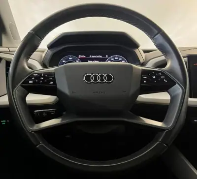Audi Q4 e-tron 2023 - 29500 EUR, 69000 km - AUTO.MOTO.pt - 69000km - foto 11 de 35