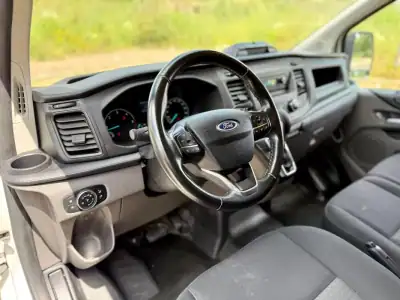 Ford Transit Costum 2021 - 19965 EUR, 121500 km - AUTO.MOTO.pt - 121500km - foto 5 de 18