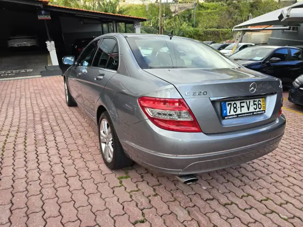 Mercedes-Benz C 220 2008 - 18950 EUR, 132000 km - AUTO.MOTO.pt - 132000km - foto 2 de 7