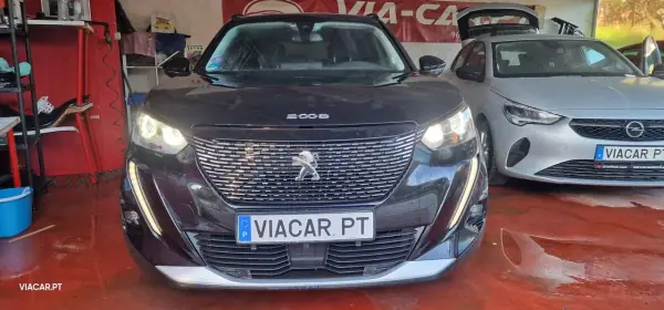 Peugeot 2008 2021 - 15500 EUR, 41314 km - AUTO.MOTO.pt - 41314km - foto 6 de 8