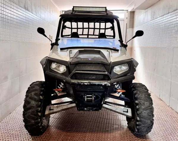 Polaris RZR 800 S 2011 Gasolina