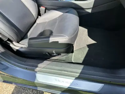 Tesla Model 3 2019 - 21900 EUR, 86000 km - AUTO.MOTO.pt - 86000km - foto 60 de 64