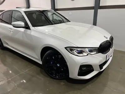 BMW 330 2020 - 39900 EUR, 64000 km - AUTO.MOTO.pt - 64000km - foto 17 de 51