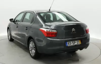 Citroën C-Elysée 2016 - 9490 EUR, 97000 km - AUTO.MOTO.pt - 97000km - foto 7 de 17