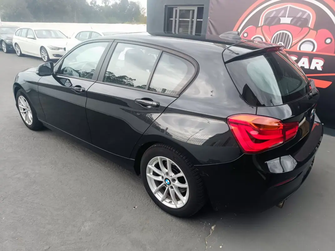 BMW 116 2015 - 12900 EUR, 156049 km - AUTO.MOTO.pt - 156049km - foto 6 de 29