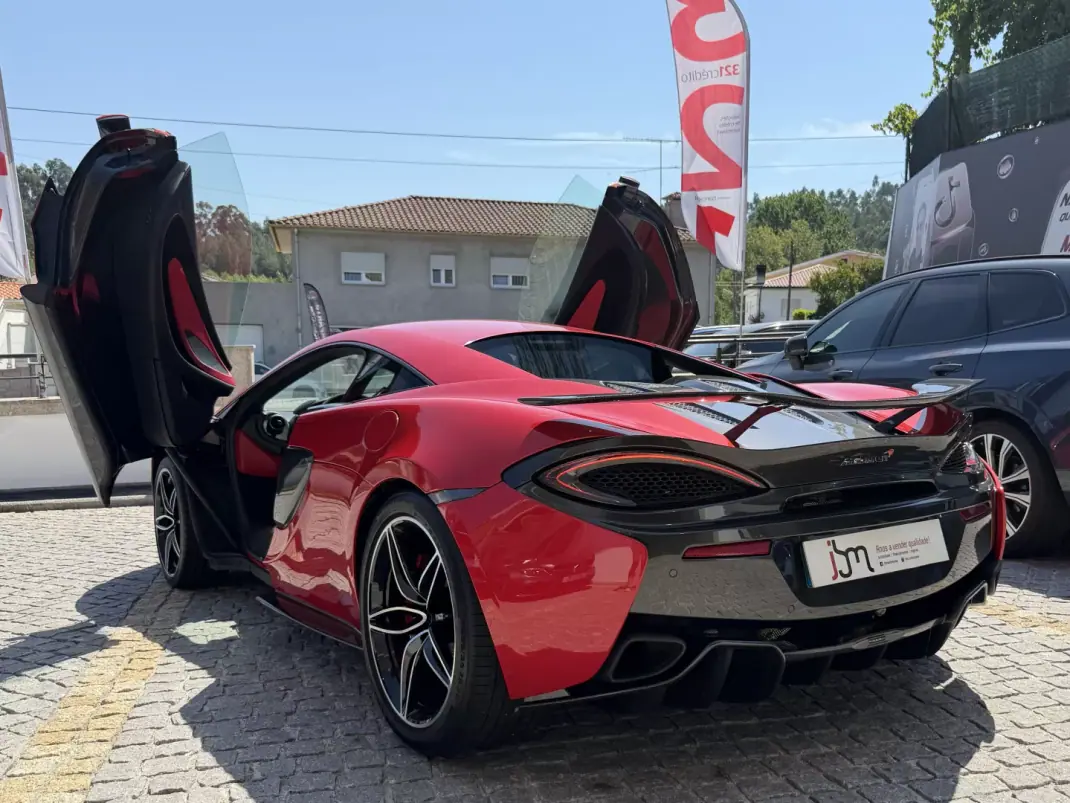 McLaren 570 2018 - 185000 EUR, 61874 km - 61874km - foto 4 de 14