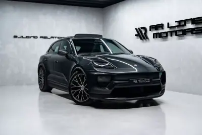 Porsche Macan 2024 - 87950 EUR, 16000 km - AUTO.MOTO.pt - 16000km - foto 3 de 60