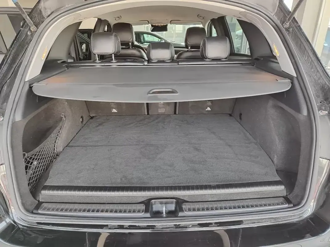 Mercedes-Benz GLC 300 2022 - 41500 EUR, 64500 km - AUTO.MOTO.pt - 64500km - foto 16 de 40