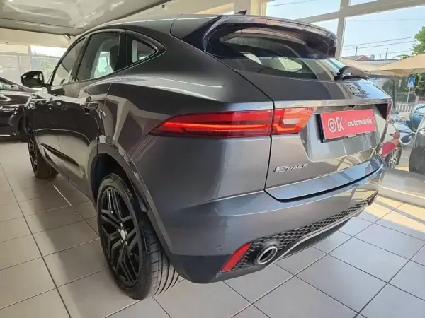 Jaguar E-Pace 2020 - 23950 EUR, 87000 km - AUTO.MOTO.pt - 87000km - foto 7 de 27