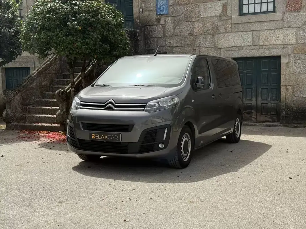 Citroën Spacetourer 2018 - 20999 EUR, 173000 km - AUTO.MOTO.pt - 173000km - foto 6 de 21