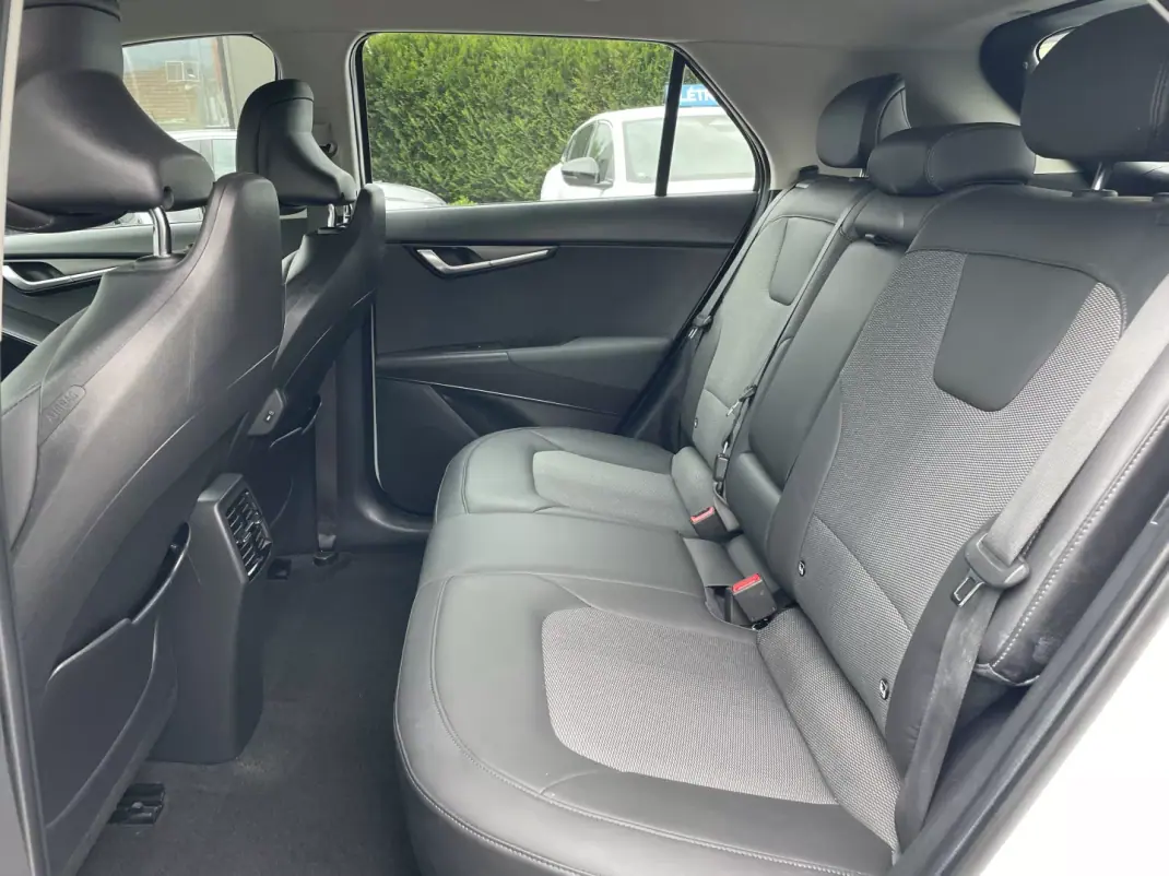 Kia Niro EV 2022 - 25850 EUR, 52642 km - AUTO.MOTO.pt - 52642km - foto 35 de 44