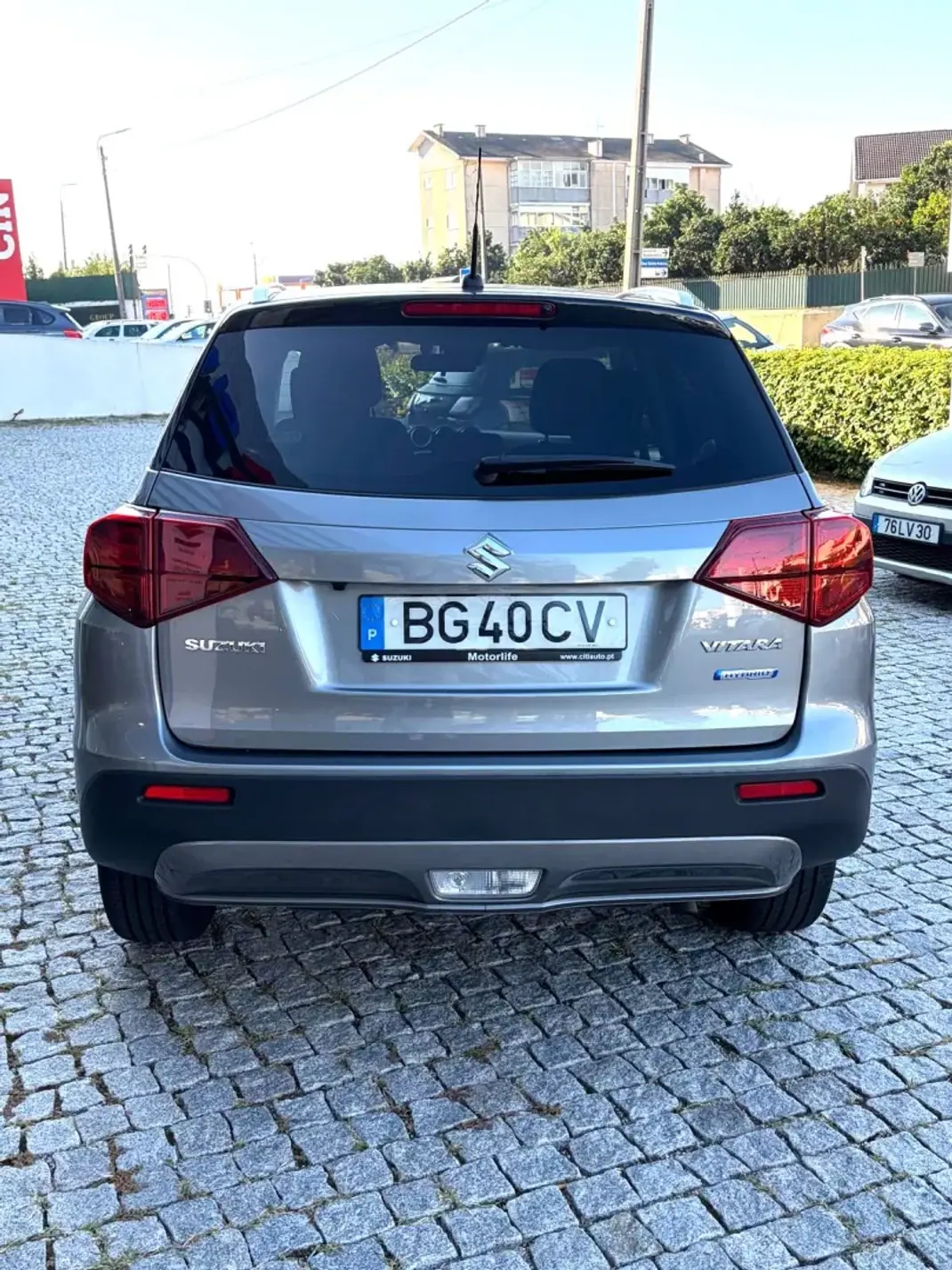 Suzuki Vitara 2023 - 22900 EUR, 30000 km - 30000km - foto 5 de 17