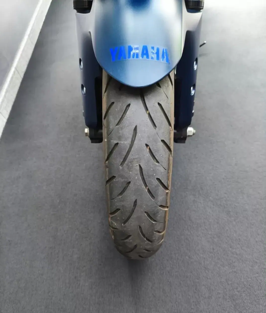 Yamaha MT 03 2023 - 5500 EUR, 7500 km - 7500km - foto 23 de 25