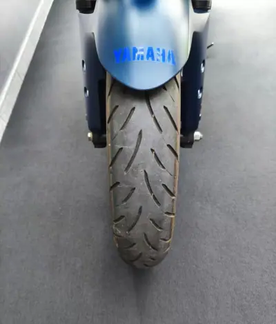 Yamaha MT 03 2023 - 5500 EUR, 7500 km - 7500km - foto 23 de 25