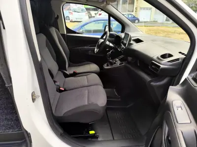 Citroën Berlingo 1.6 HDI ,3 Lug. Longa , Iva dedutivel 2019 - 13480 EUR, 182000 km - AUTO.MOTO.pt - 182000km - foto 4 de 28