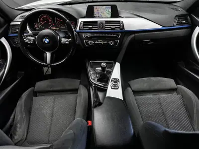 BMW 320 2014 - 18990 EUR, 218000 km - AUTO.MOTO.pt - 218000km - foto 42 de 44
