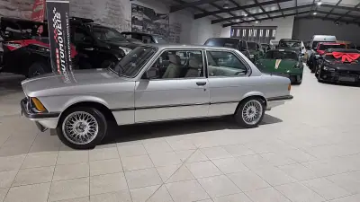 BMW 323 1982 - 27500 EUR, 224548 km - AUTO.MOTO.pt - 224548km - foto 9 de 44