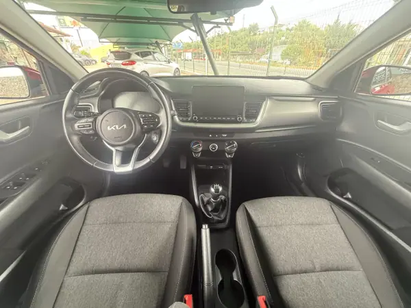 Kia Stonic 2025 - 17900 EUR, 26698 km - AUTO.MOTO.pt - 26698km - foto 9 de 17