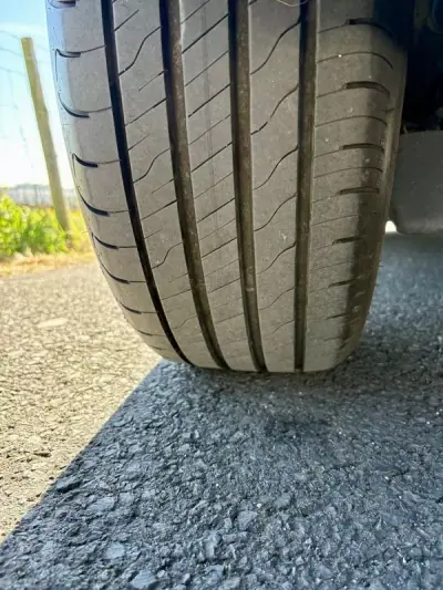 Peugeot 5008 2019 - 26500 EUR, 76030 km - AUTO.MOTO.pt - 76030km - foto 8 de 31