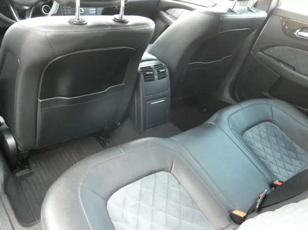 Mercedes-Benz CLS 250 2015 - 22500 EUR, 278000 km - AUTO.MOTO.pt - 278000km - foto 15 de 42