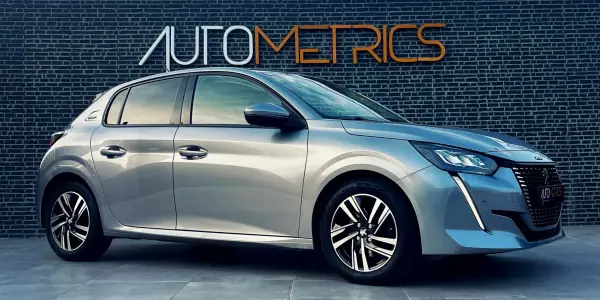 Peugeot 208 2020 - 14900 EUR, 128000 km - AUTO.MOTO.pt - 128000km - foto 5 de 13