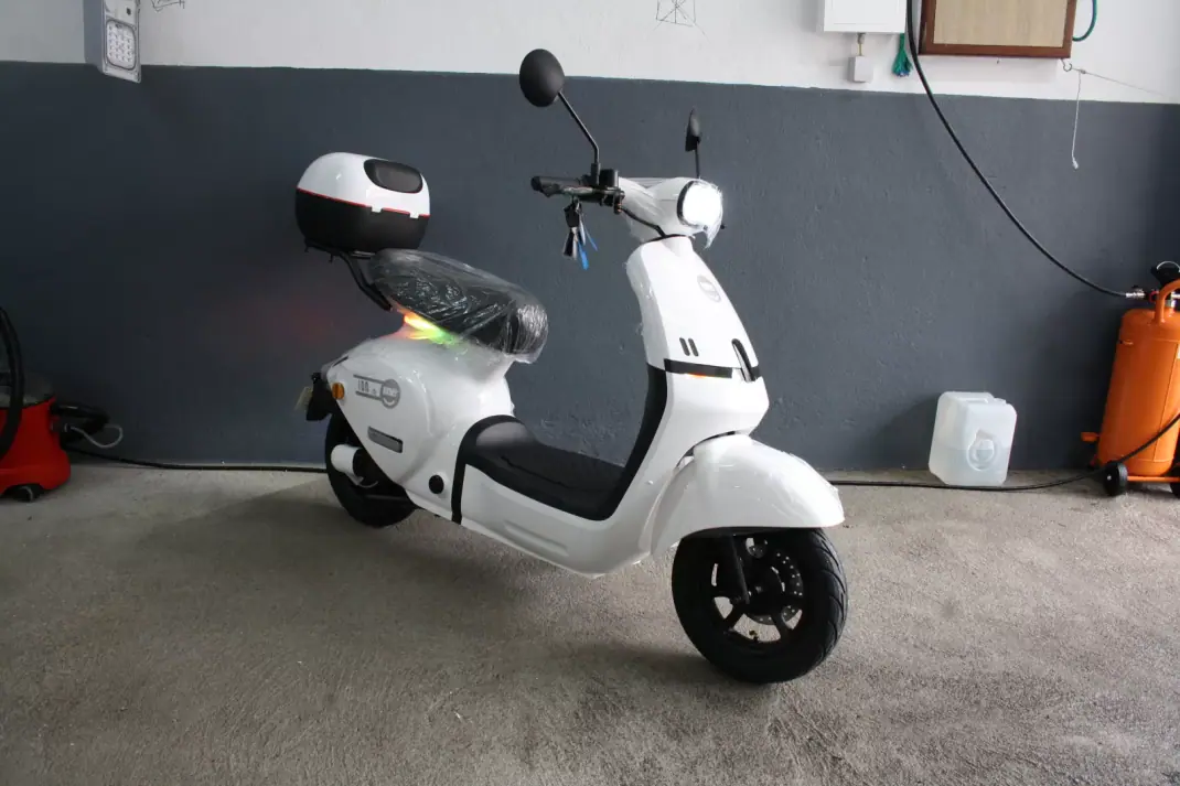 2026 - 1550 EUR, 0 km - foto 2 de 9