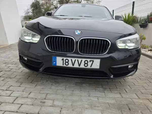 BMW 116 2018 - 16900 EUR, 135419 km - AUTO.MOTO.pt - 135419km - foto 13 de 73