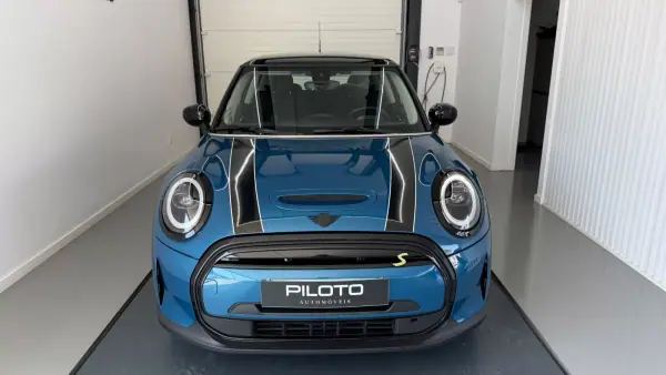 MINI 3 Portas 2023 - 22990 EUR, 4690 km - AUTO.MOTO.pt - 4690km - foto 4 de 28